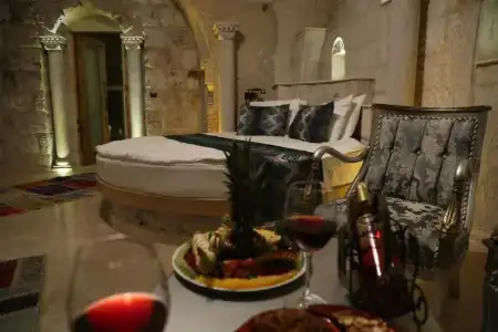 Roma Cave Suite - 44