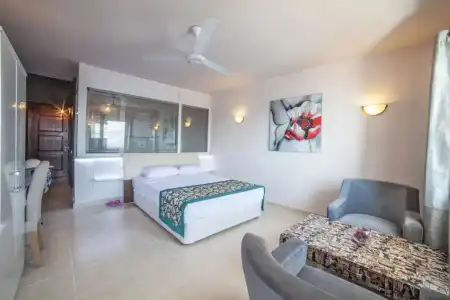 Sunset Villa - 3