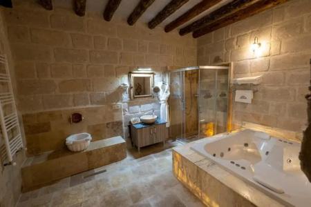 Underground Cave Suites - 128