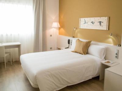 B&B Barcelona - 17