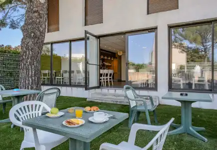 B&B Nîmes Ville Active - 16