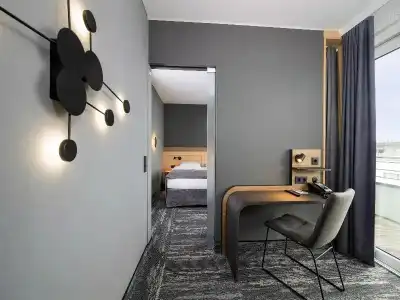 Best Western Plus - 169