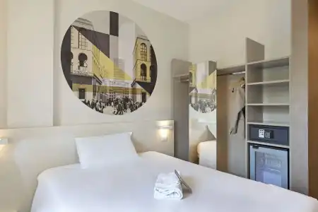 B&B Milano Central Station - 8