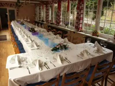 Waldund Restaurants Lemberg - 11