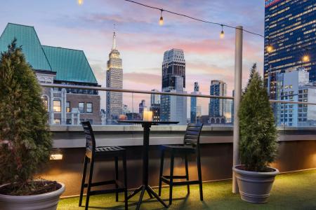 Double Tree by Hilton New York Times Square South - 13