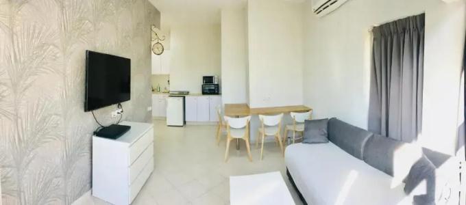 Sea Suites Apartments - 298