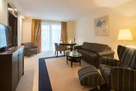 Best Western Premier Castanea Resort - 106