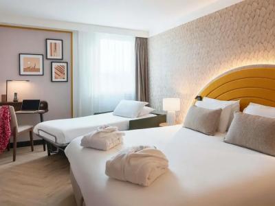 Mercure Chartres Est - 109