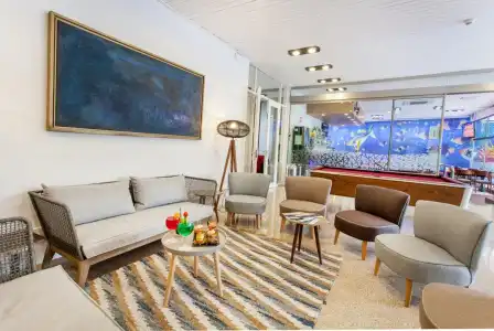 Apartaments Lloret Sun - 8