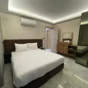 Le Luxe suites & SPA - 19