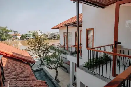 Hue Riverside Villa - 27