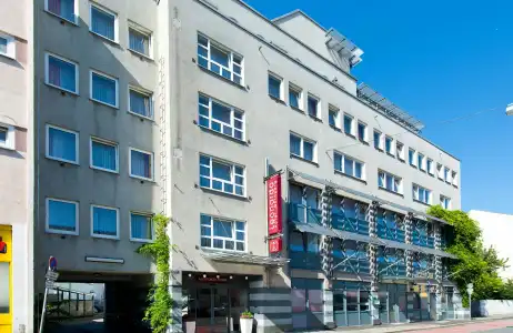 Leonardo Nürnberg - 25