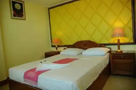Sky Park Guesthouse - 4