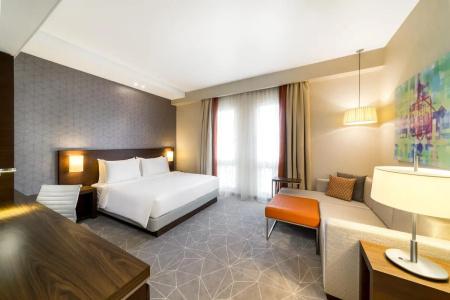 Hyatt Place Wasl District - 8