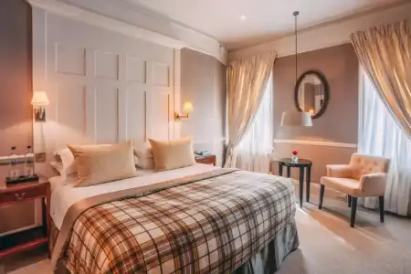 11 Cadogan Gardens and The Apartments by Iconic Luxurys - 59