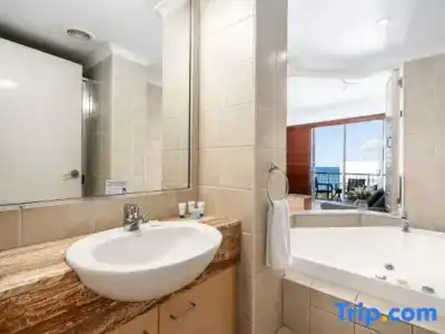 Rolling Surf Resort - 153