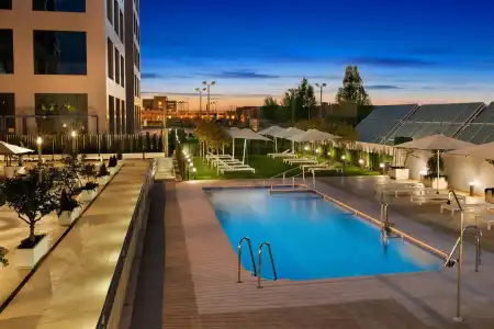 Hilton Garden Inn Sevilla - 13