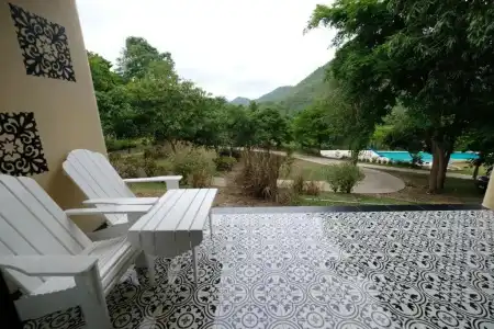 Hi - Scene Resort - 120
