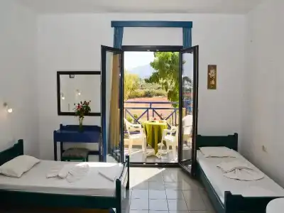 Milos Studios - 40