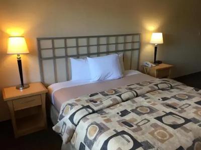 Inn on Broadway - 17