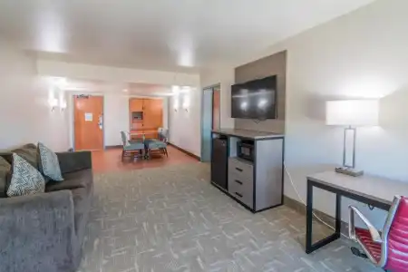 Clarion Pointe Galveston Seawall - 63