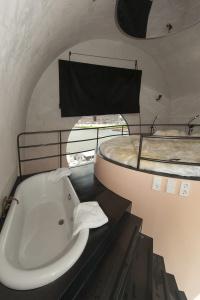 Botel - 22