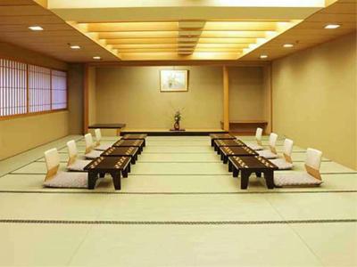 New Sagamiya - 15