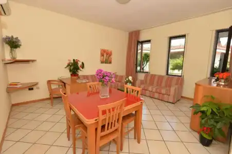 Miramare Residence Guest House - 79