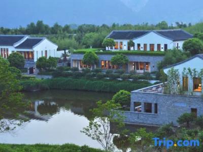 Fuchun Resort - 102