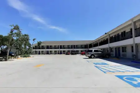 Motel 6 Rockport, TX - 15