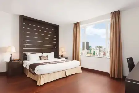 Phnom Penh Katari - 214