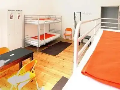 Gay Youth Hostel - 11