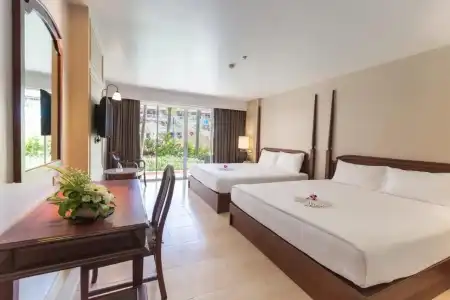 Phuket Orchid Resort and Spa - 9