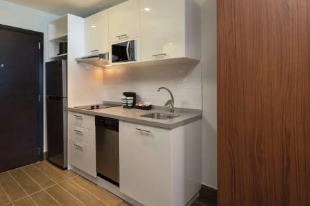 Homewood Suites by Hilton - 19