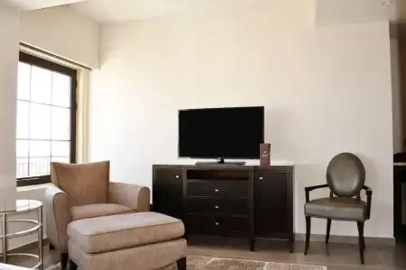 Ambassador, a Boutique - 46