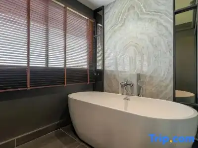 L Nimman Boutique - 66
