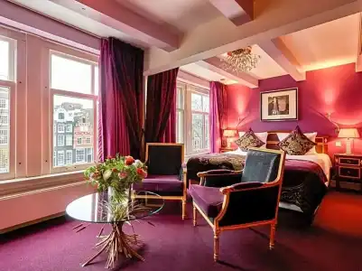 Ambassade - 56