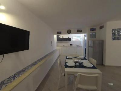 La Petit Maison - 21