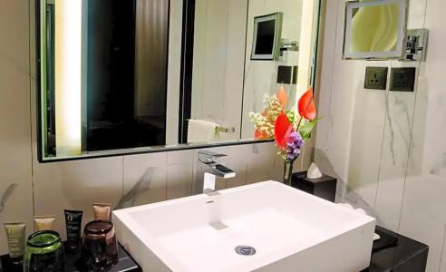 Wyndham Grand Yangon - 37