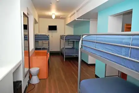 West Side YMCA Hostel - 32