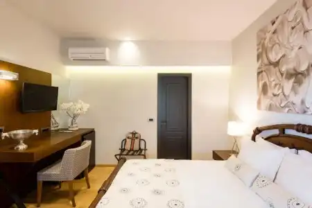 Anthemion Suites & Villas - 76