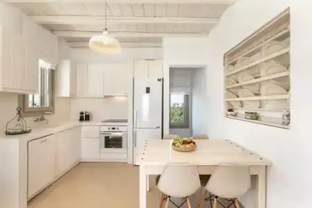 White Tinos Luxury Suites - 161