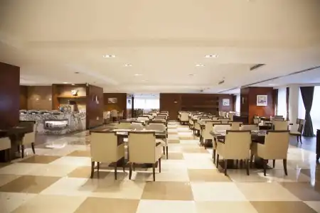 Rayfont & Apartment Chengdu - 16