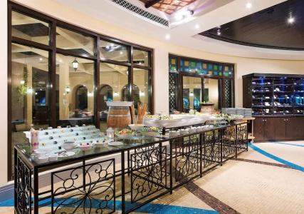 Novotel Bahrain Al Dana Resort - 36