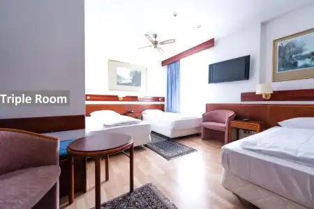 Ravel International - 16