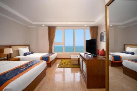 BlueSun Danang Beach - 118
