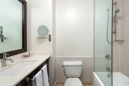 Courtyard by Marriott New York Manhattan/Times Square - 48