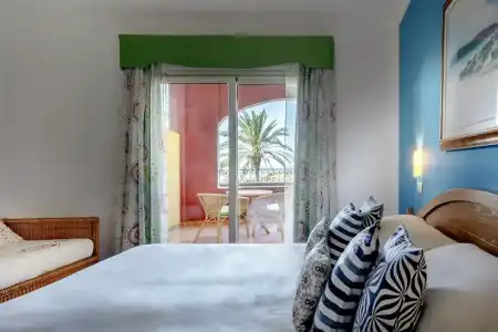 Cruccuris Resort Adults Only - 55