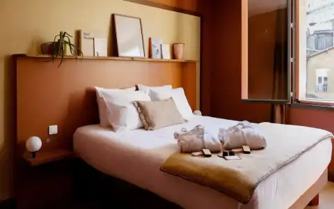 Hôtel ROSA - Bordeaux Centre Gare Saint Jean - 66