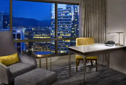 Hyatt Regency Vancouver - 44